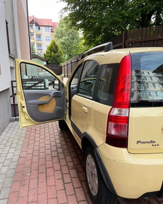 Fiat Panda cena 7999 przebieg: 197000, rok produkcji 2005 z Białystok małe 29